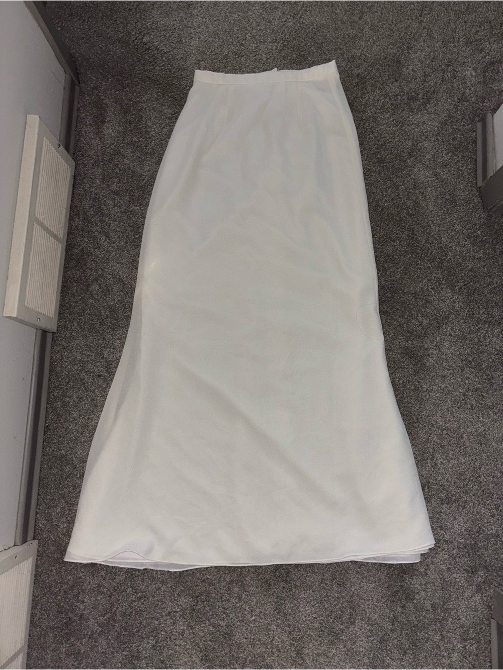 Size XS Vintage Classic White Maxi Skirt - Women's Elegant Floor-Length Skirt